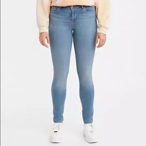 Levi’s 710 Super Skinny Ripped Jean in Ontario Spring Light Wash - Picture 1 of 10